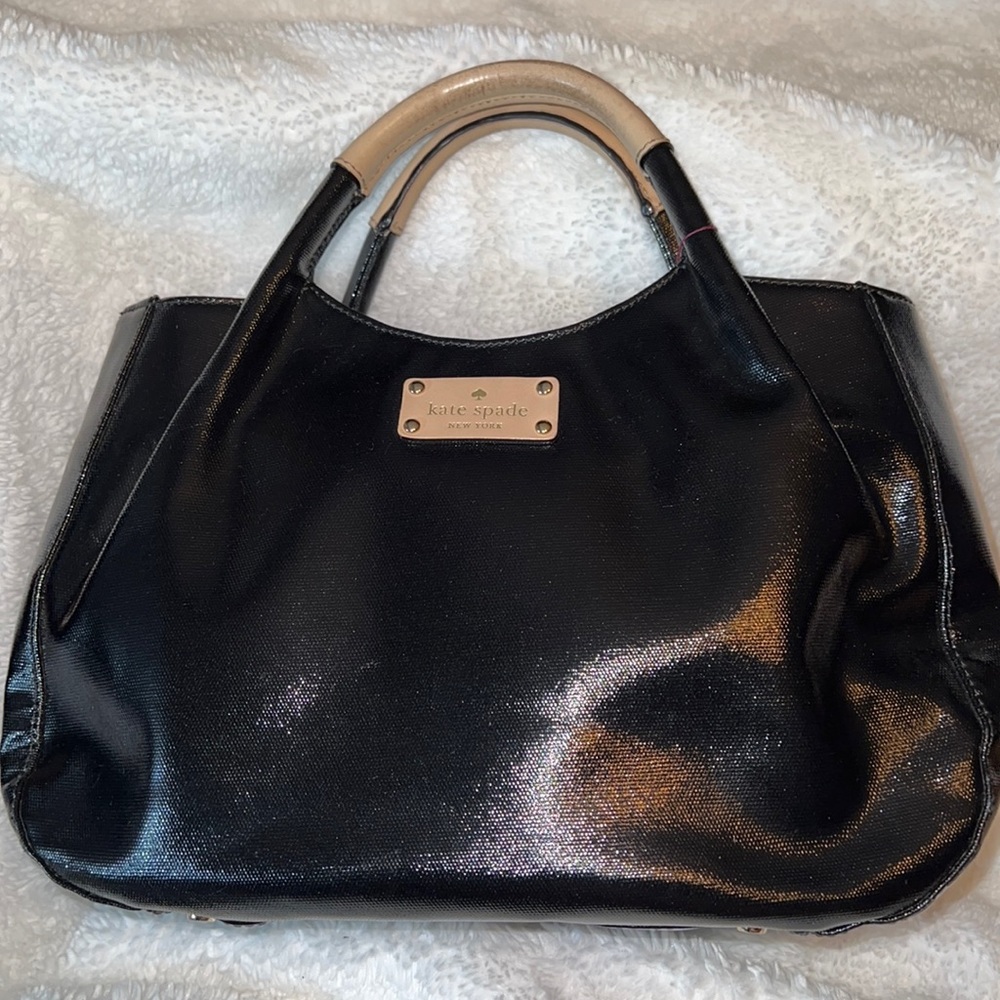 Kate Spade Black and Tan purse. Super cute.
